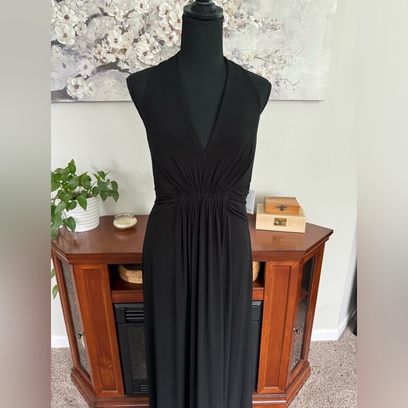 NWT Calvin Klein Women's Long Open Back Black Dress - Size 8/Medium - Picture 2 of 7